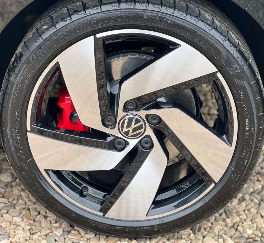 2025 VOLKSWAGEN GOLF 2025 VOLKSWAGEN GOLF