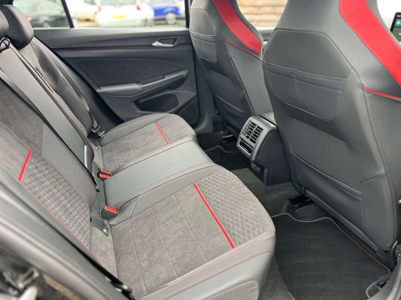 2025 VOLKSWAGEN GOLF 2025 VOLKSWAGEN GOLF