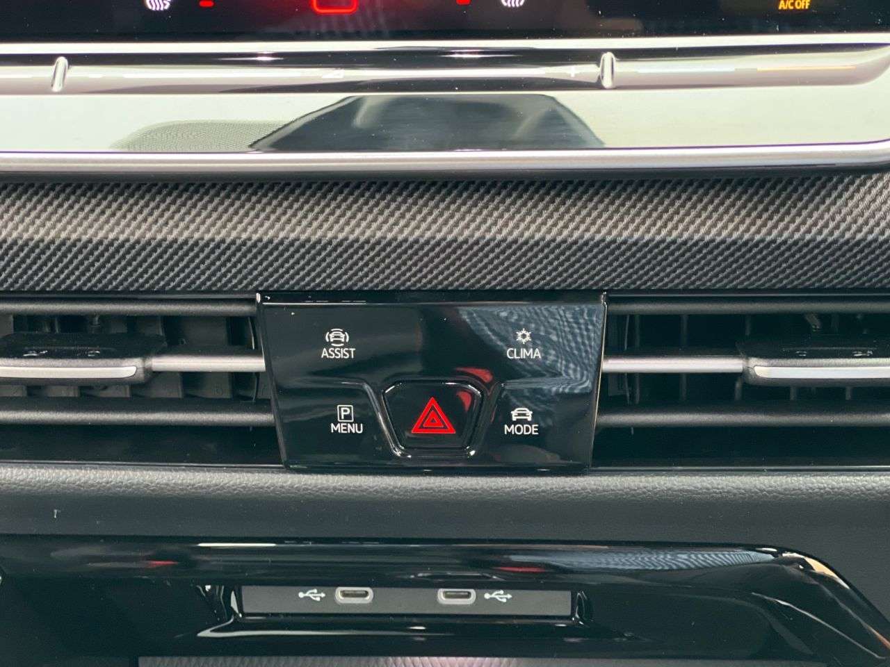 2025 VOLKSWAGEN GOLF 2025 VOLKSWAGEN GOLF