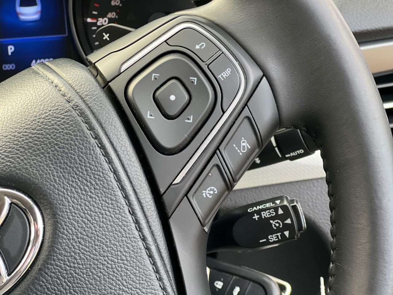 2017 TOYOTA AVENSIS 2017 TOYOTA AVENSIS