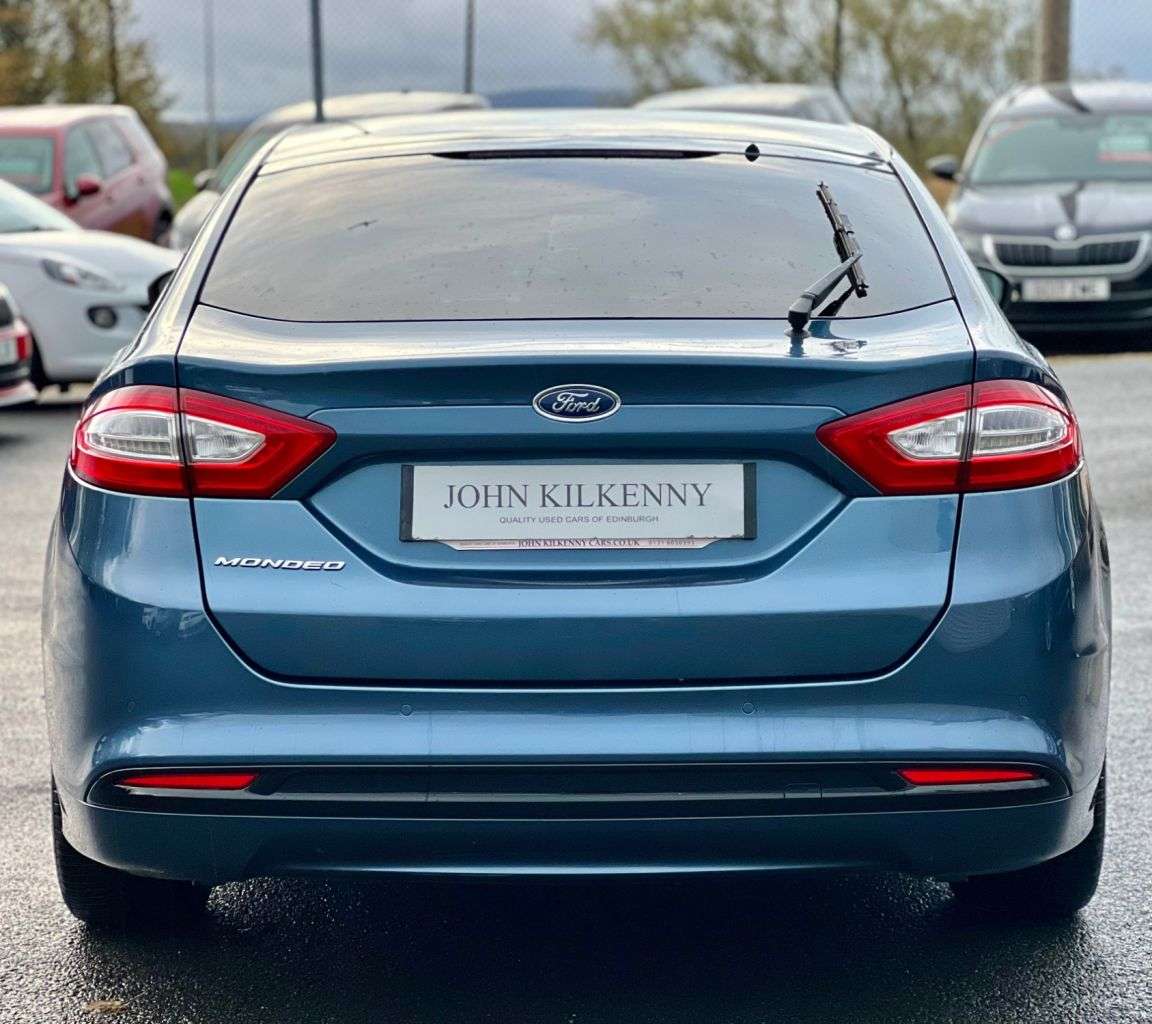 A 2018 FORD MONDEO 2.0 TDCi Titanium Edition Hatchback 5dr Diesel Powershift Euro 6 (s/s) (150 A 2018 FORD MONDEO 2.0 TDCi Titanium Edition Hatchback 5dr Diesel Powershift Euro 6 (s/s) (150