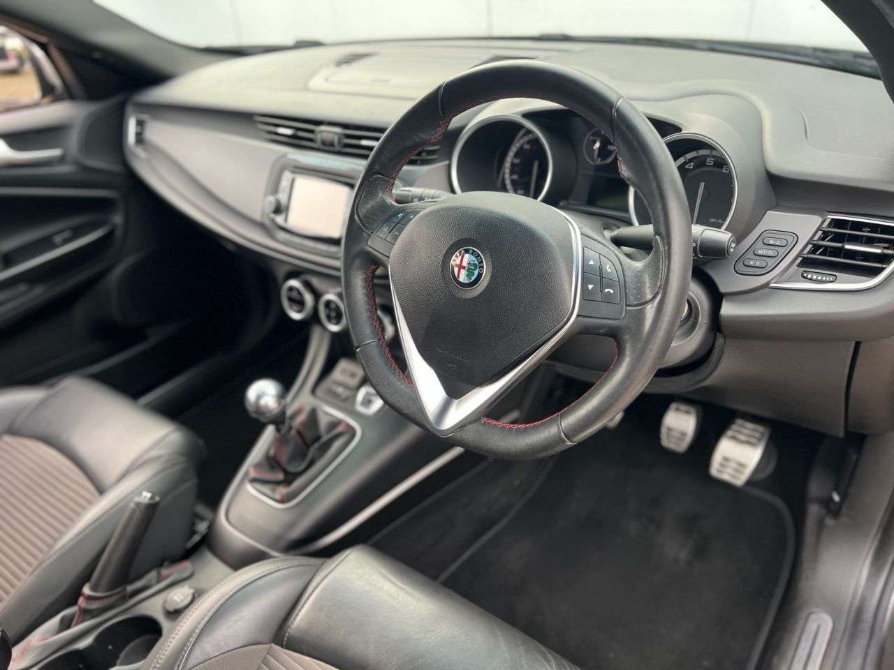 2015 ALFA ROMEO GIULIETTA 2015 ALFA ROMEO GIULIETTA