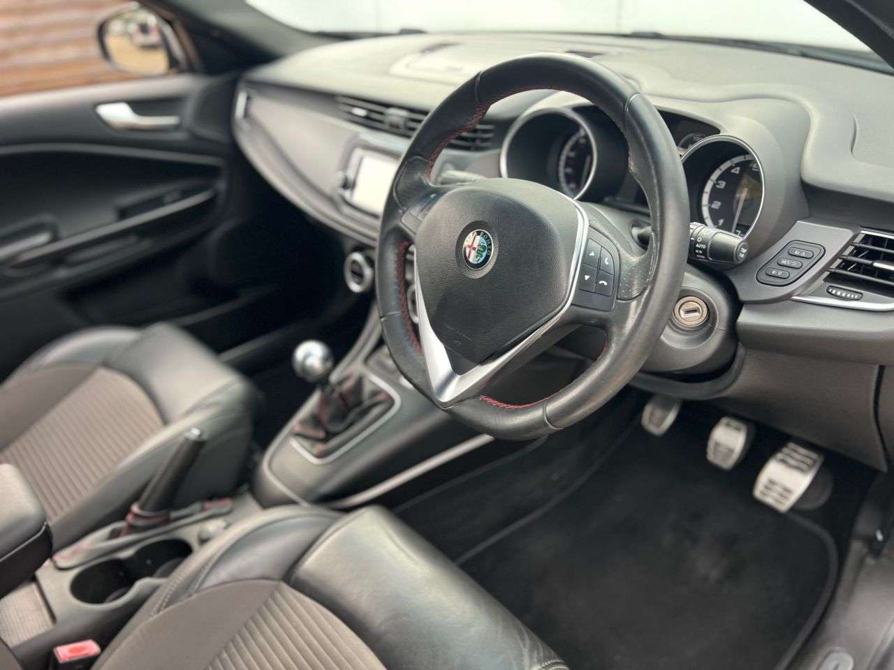 2015 ALFA ROMEO GIULIETTA 2015 ALFA ROMEO GIULIETTA