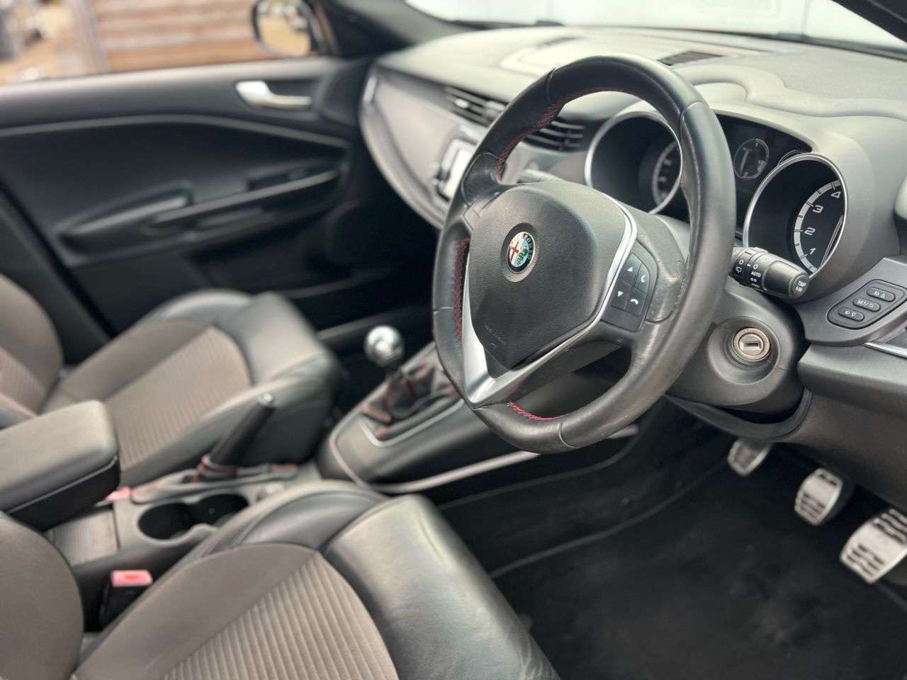 2015 ALFA ROMEO GIULIETTA 2015 ALFA ROMEO GIULIETTA