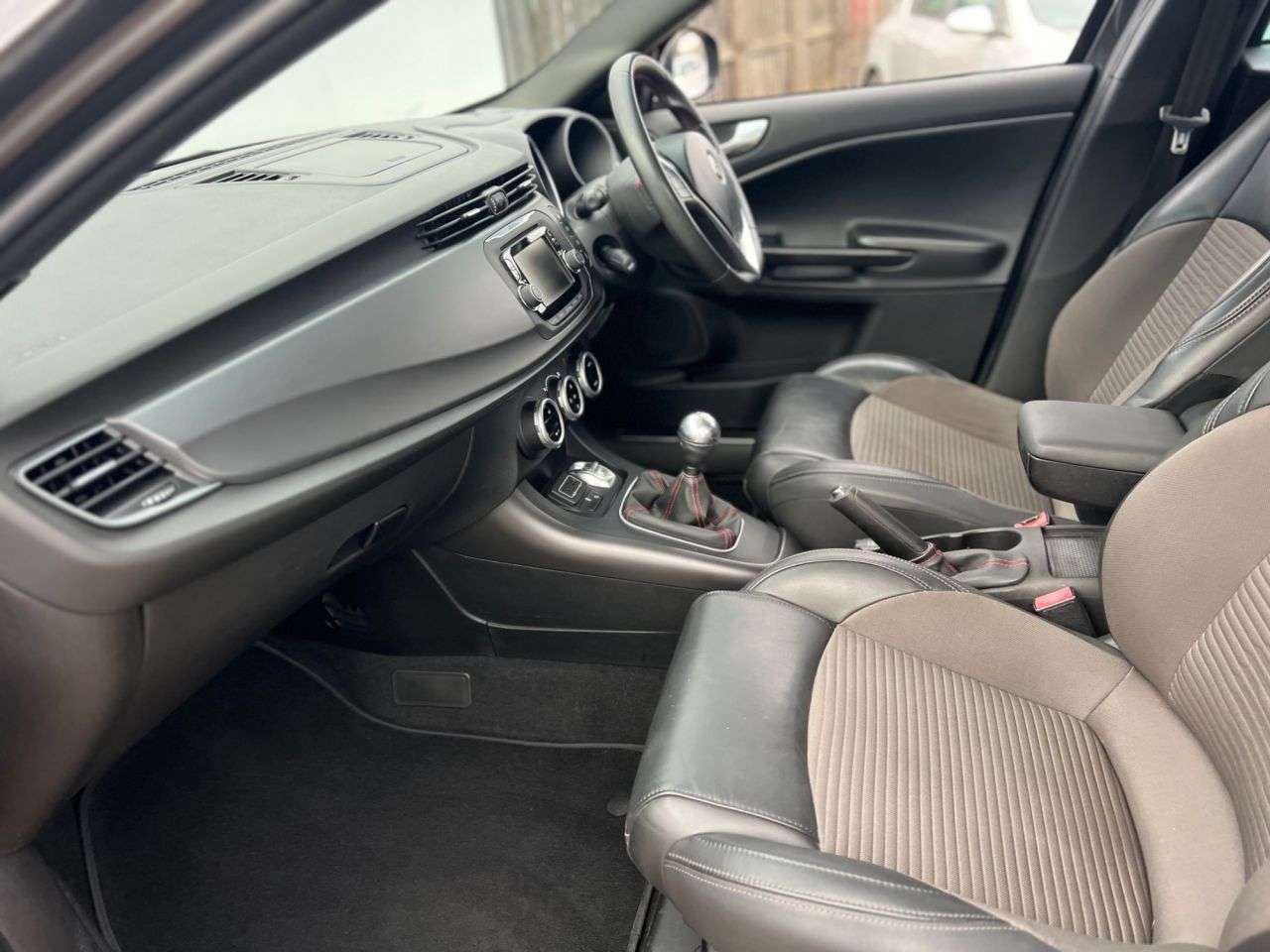 2015 ALFA ROMEO GIULIETTA 2015 ALFA ROMEO GIULIETTA