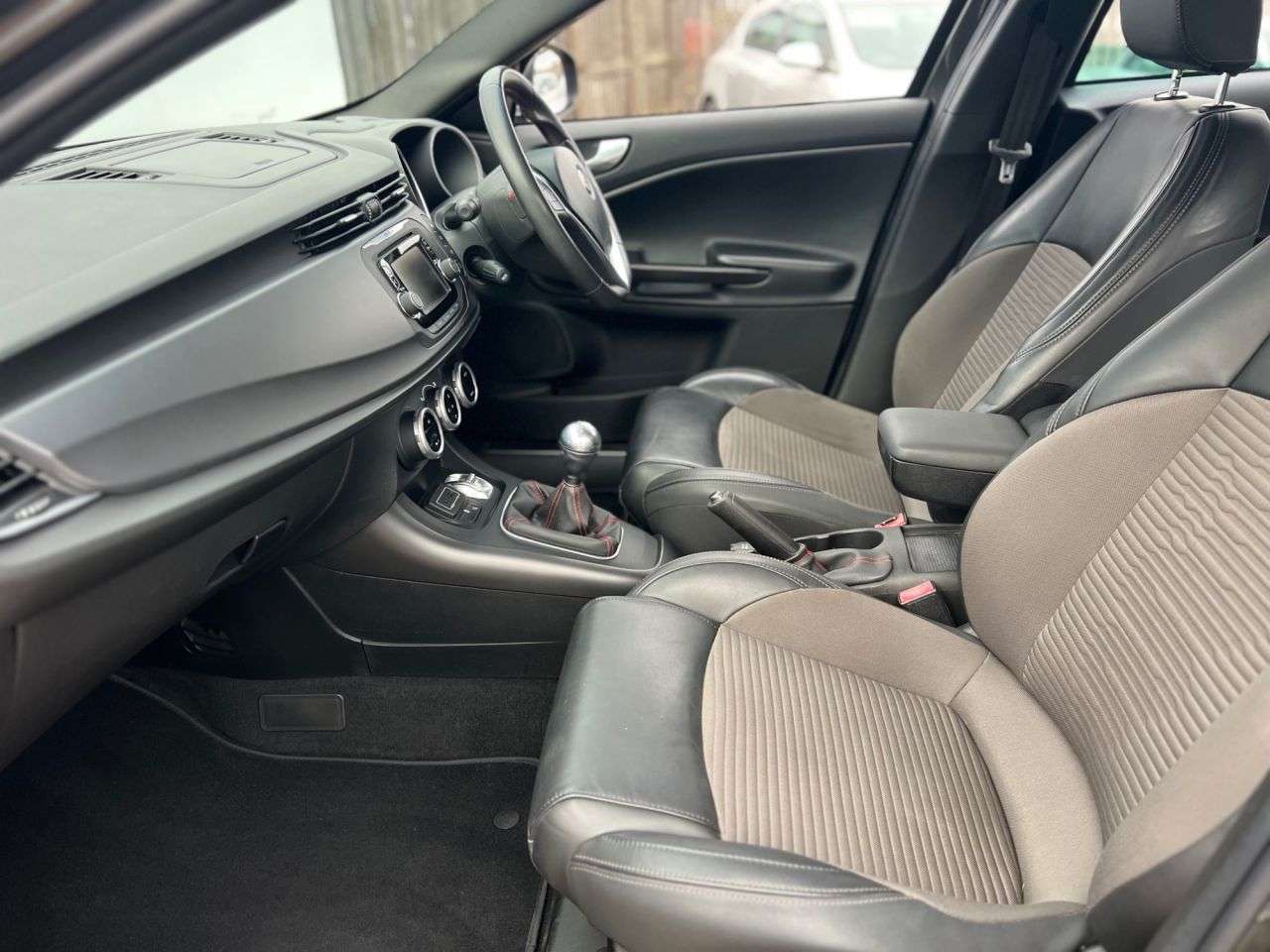 2015 ALFA ROMEO GIULIETTA 2015 ALFA ROMEO GIULIETTA