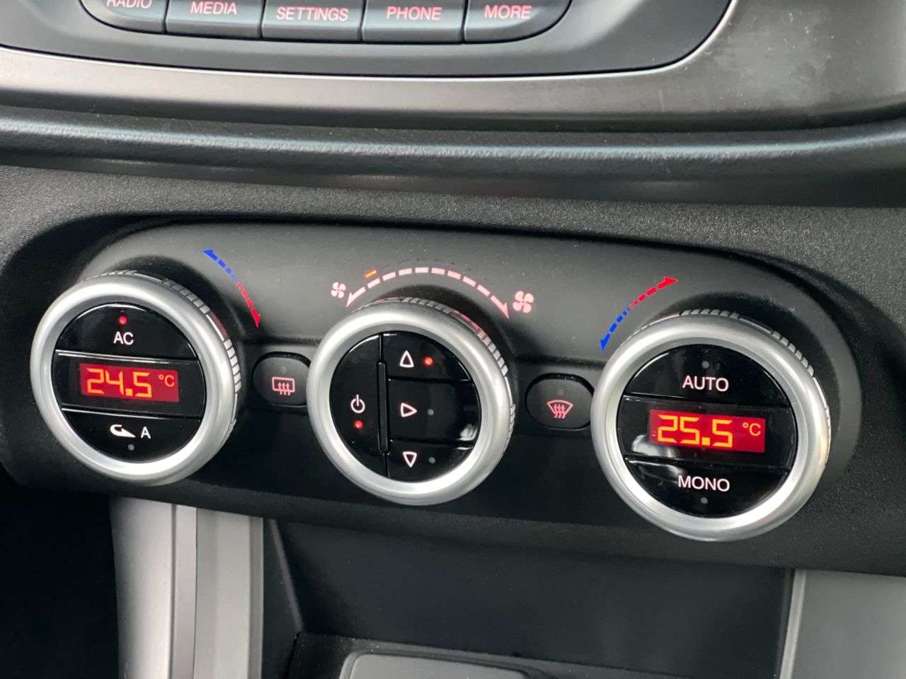 2015 ALFA ROMEO GIULIETTA 2015 ALFA ROMEO GIULIETTA