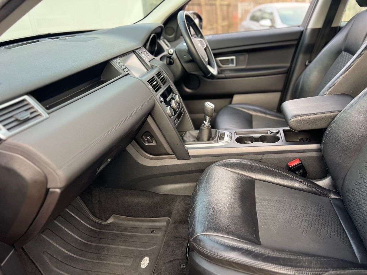 2018 LAND ROVER DISCOVERY SPORT 2018 LAND ROVER DISCOVERY SPORT