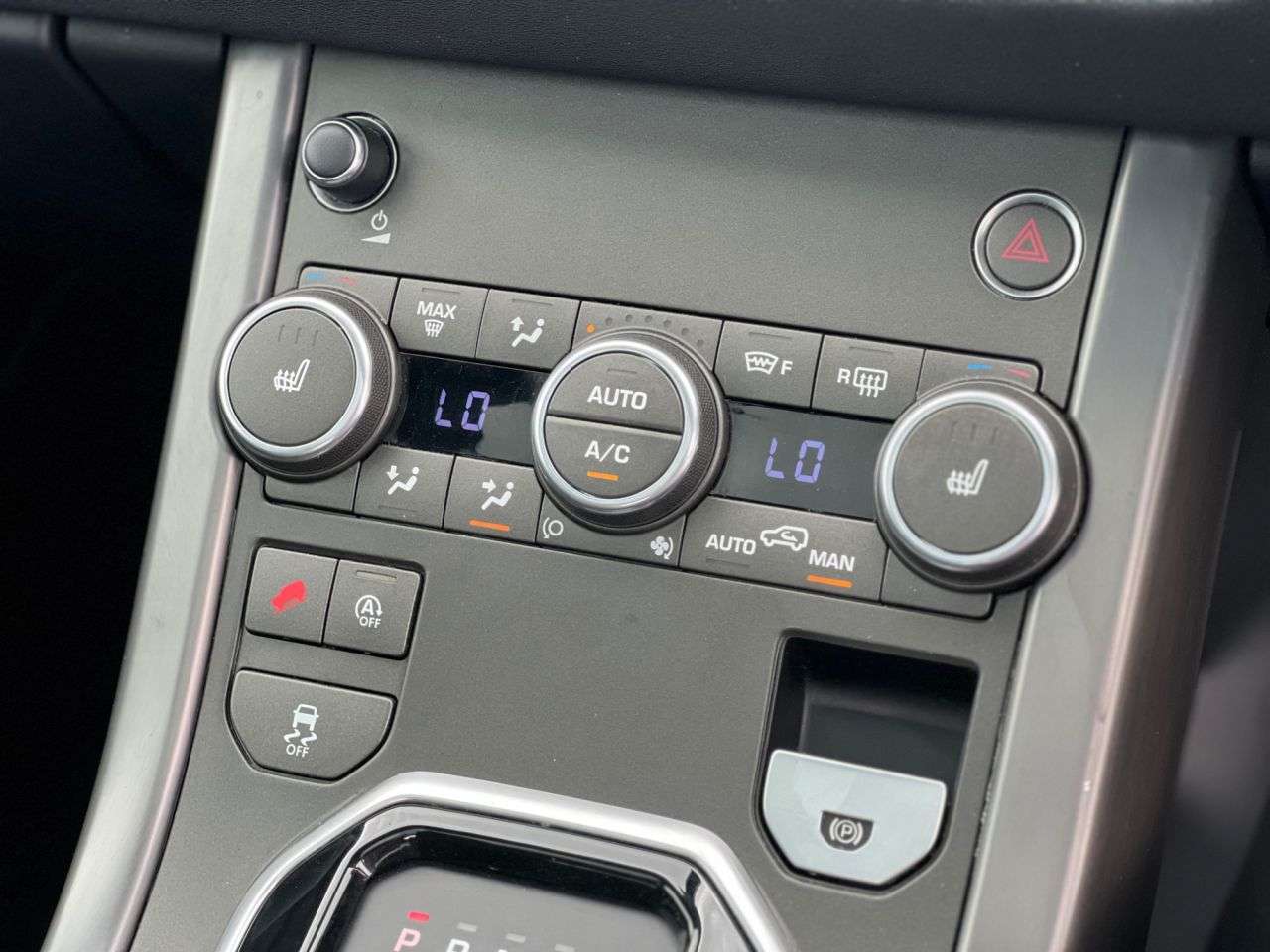 2018 LAND ROVER RANGE ROVER EVOQUE 2018 LAND ROVER RANGE ROVER EVOQUE