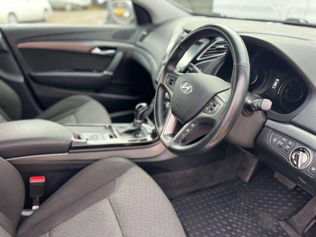 2019 HYUNDAI I40 2019 HYUNDAI I40