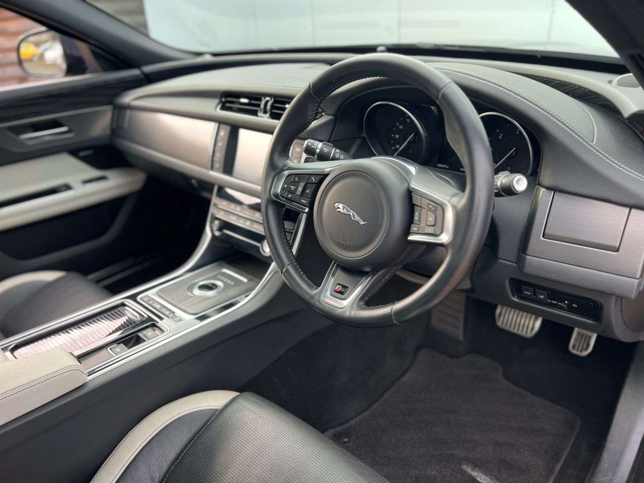 2016 JAGUAR XF 2016 JAGUAR XF