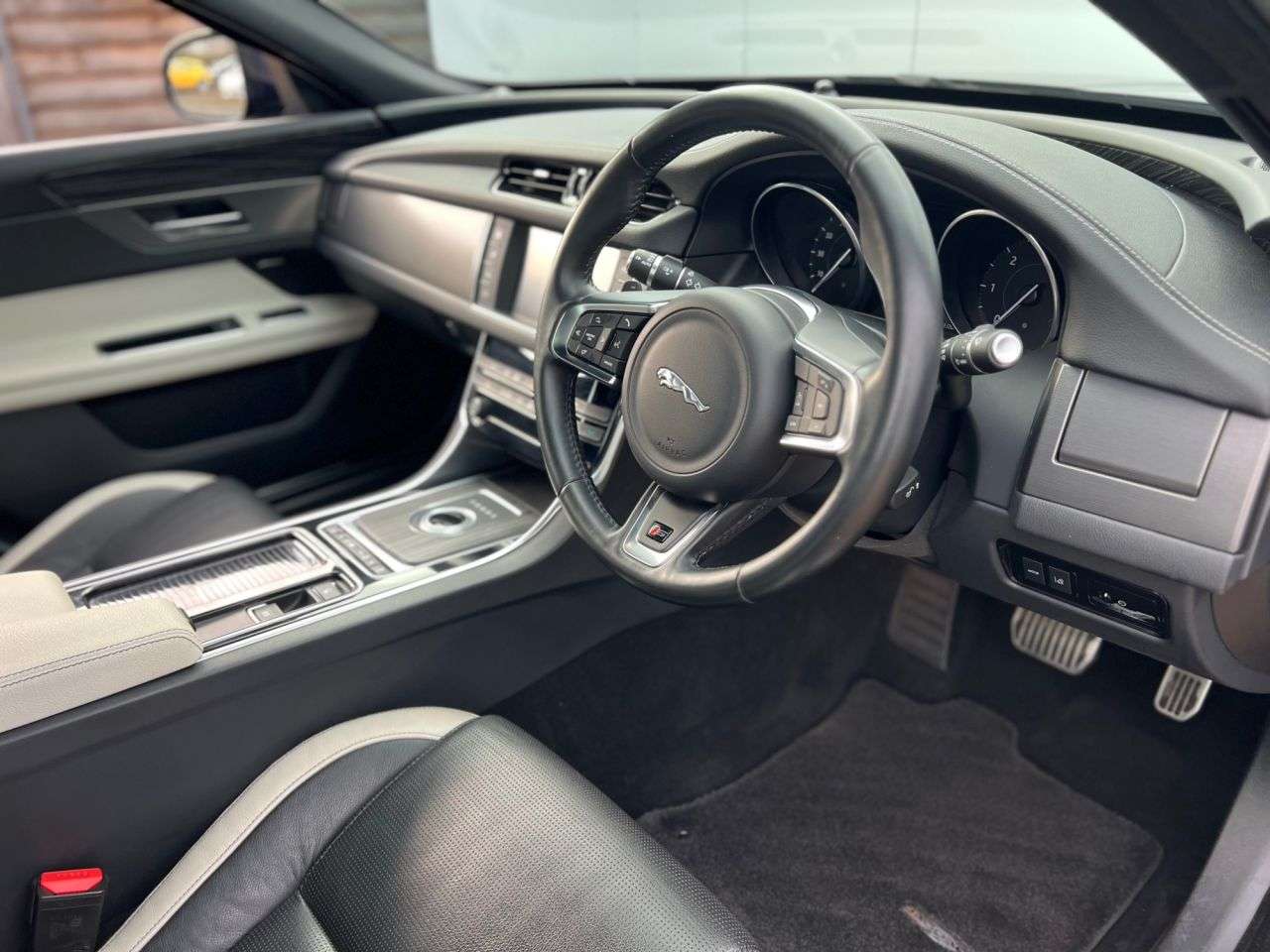 2016 JAGUAR XF 2016 JAGUAR XF