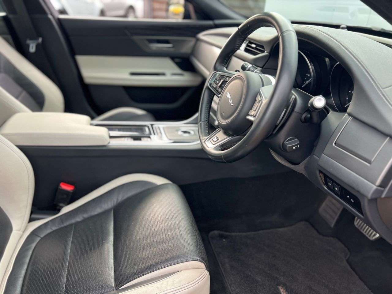 2016 JAGUAR XF 2016 JAGUAR XF