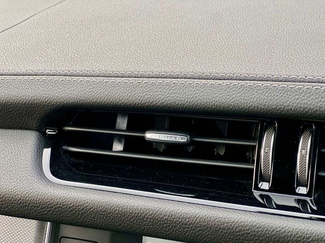 2016 JAGUAR XF 2016 JAGUAR XF