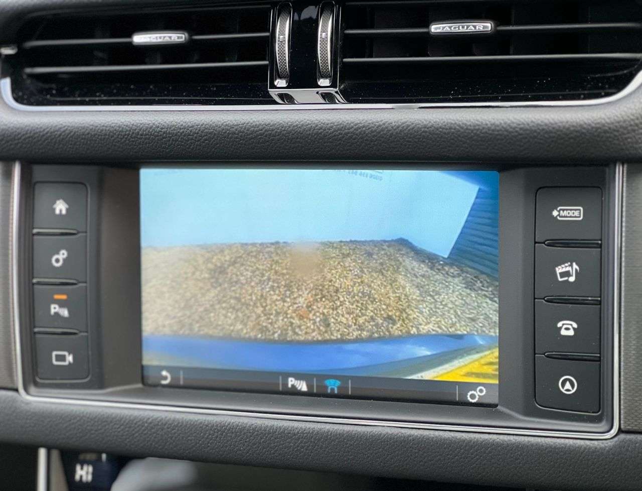 2016 JAGUAR XF 2016 JAGUAR XF