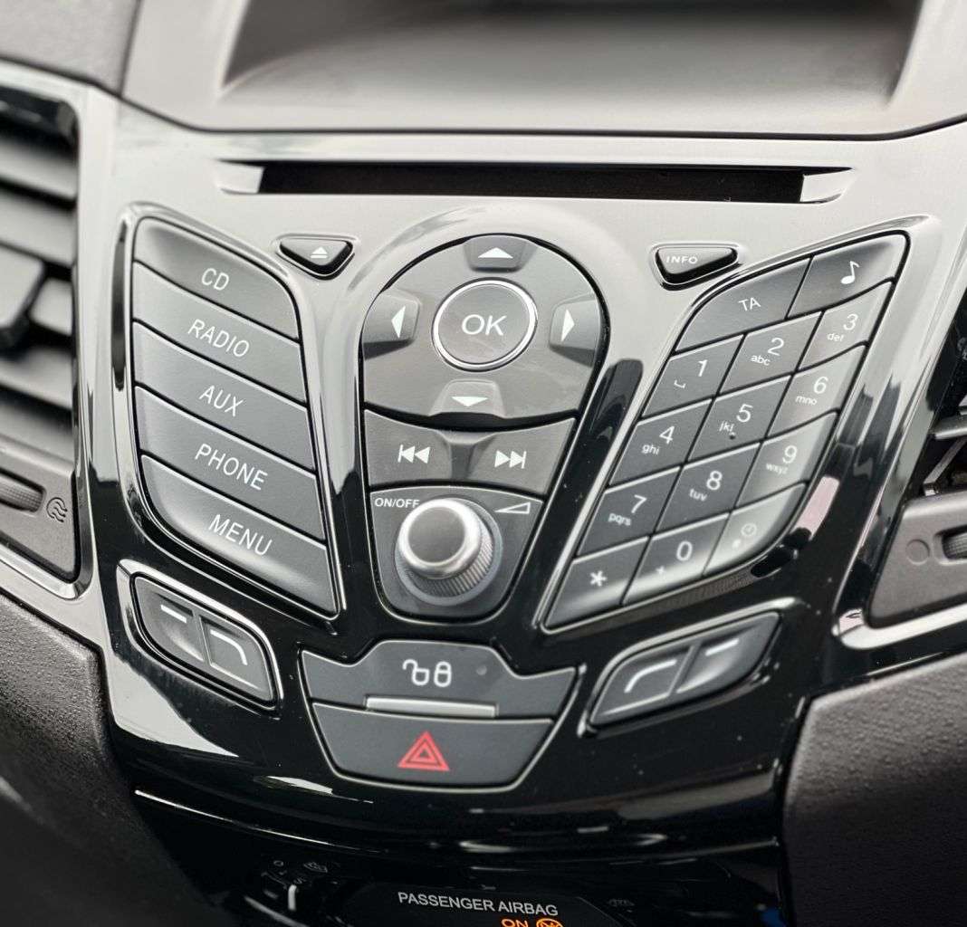 2016 FORD FIESTA 2016 FORD FIESTA