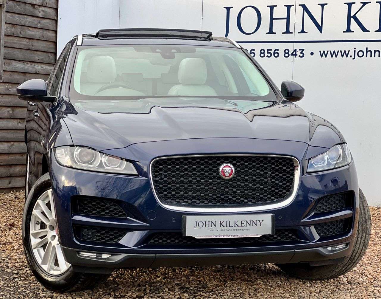 A 2018 JAGUAR F-PACE 2.0 P250i Portfolio SUV 5dr Petrol Auto AWD Euro 6 (s/s) (250 ps) A 2018 JAGUAR F-PACE 2.0 P250i Portfolio SUV 5dr Petrol Auto AWD Euro 6 (s/s) (250 ps)