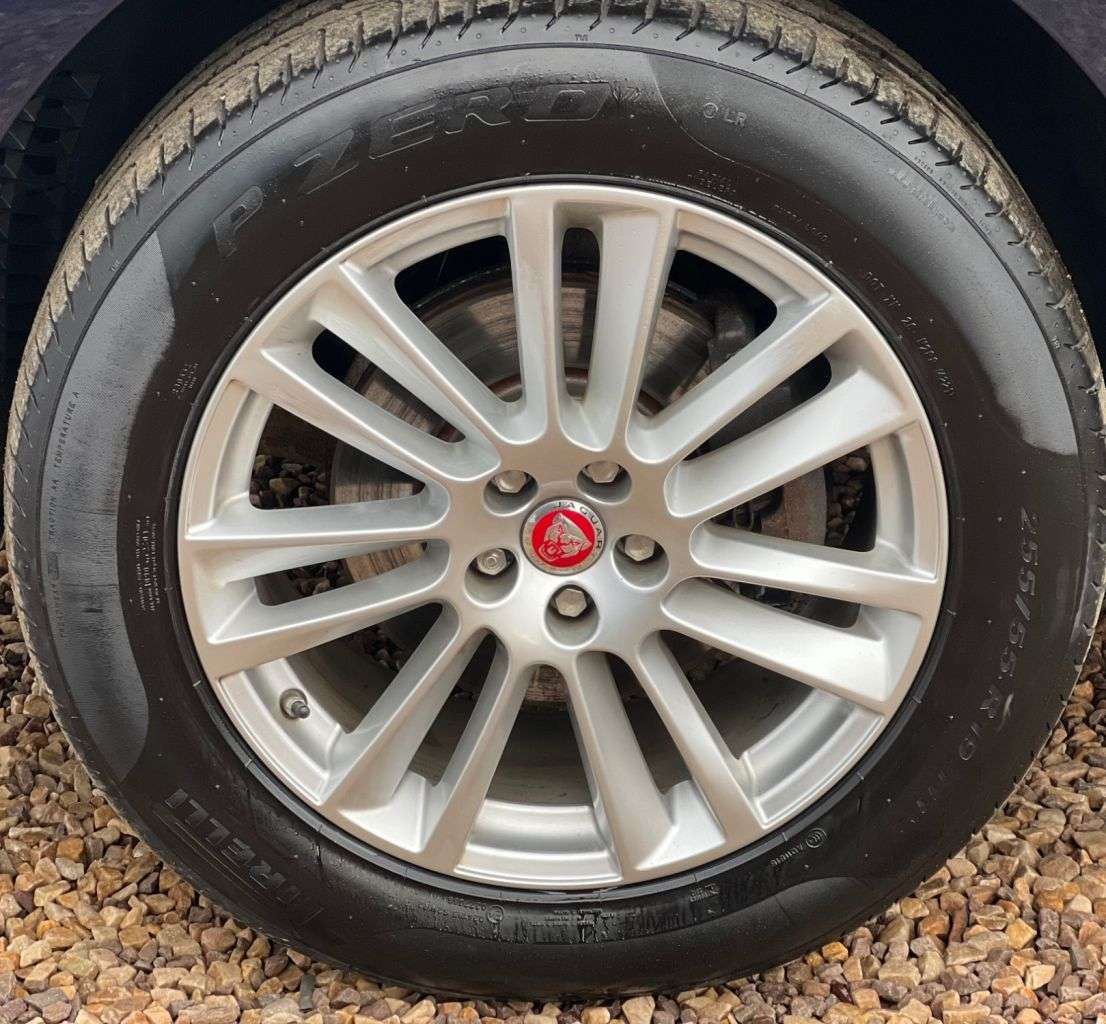 2018 JAGUAR F-PACE 2018 JAGUAR F-PACE