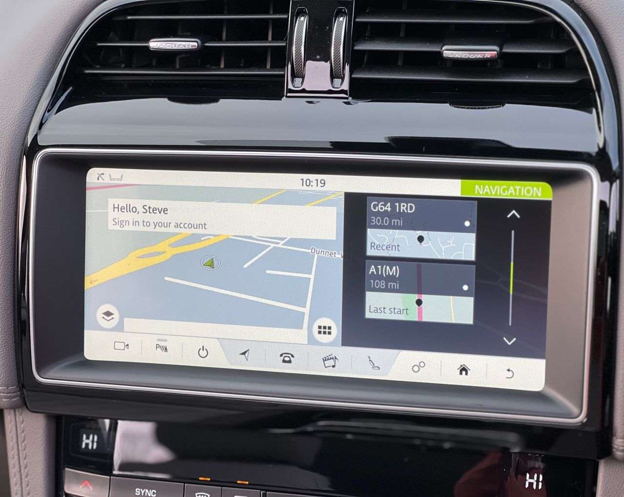 2018 JAGUAR F-PACE 2018 JAGUAR F-PACE