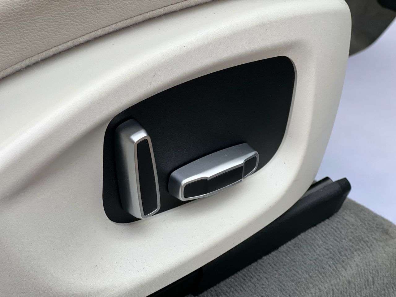 2018 JAGUAR F-PACE 2018 JAGUAR F-PACE