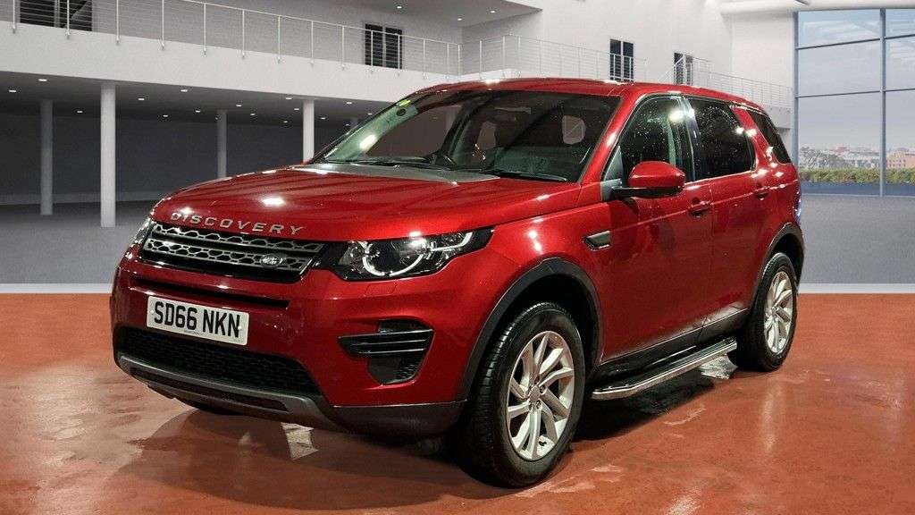 A 2016 LAND ROVER DISCOVERY SPORT 2.0 TD4 SE SUV 5dr Diesel Manual 4WD Euro 6 (s/s) (180 ps) A 2016 LAND ROVER DISCOVERY SPORT 2.0 TD4 SE SUV 5dr Diesel Manual 4WD Euro 6 (s/s) (180 ps)