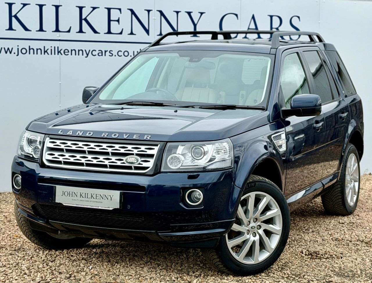 A 2013 LAND ROVER FREELANDER 2 2.2 SD4 HSE SUV 5dr Diesel CommandShift 4WD Euro 5 (190 ps) A 2013 LAND ROVER FREELANDER 2 2.2 SD4 HSE SUV 5dr Diesel CommandShift 4WD Euro 5 (190 ps)