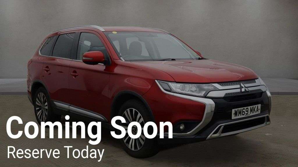 A 2020 MITSUBISHI OUTLANDER 2.0 MIVEC Design SUV 5dr Petrol CVT 4WD Euro 6 (s/s) (150 ps) A 2020 MITSUBISHI OUTLANDER 2.0 MIVEC Design SUV 5dr Petrol CVT 4WD Euro 6 (s/s) (150 ps)