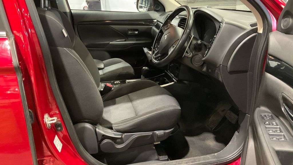 2020 MITSUBISHI OUTLANDER 2020 MITSUBISHI OUTLANDER