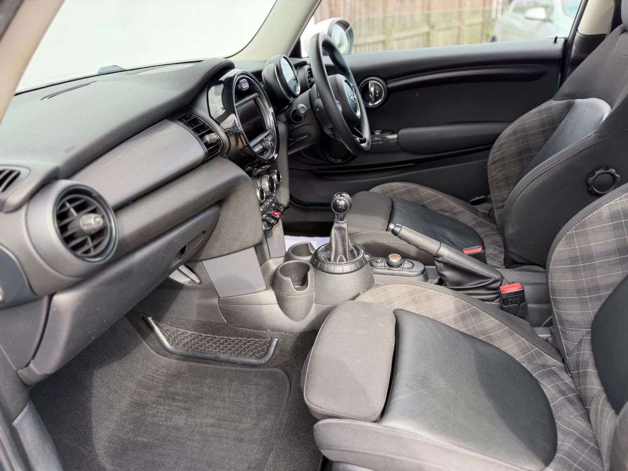2015 MINI HATCH 2015 MINI HATCH