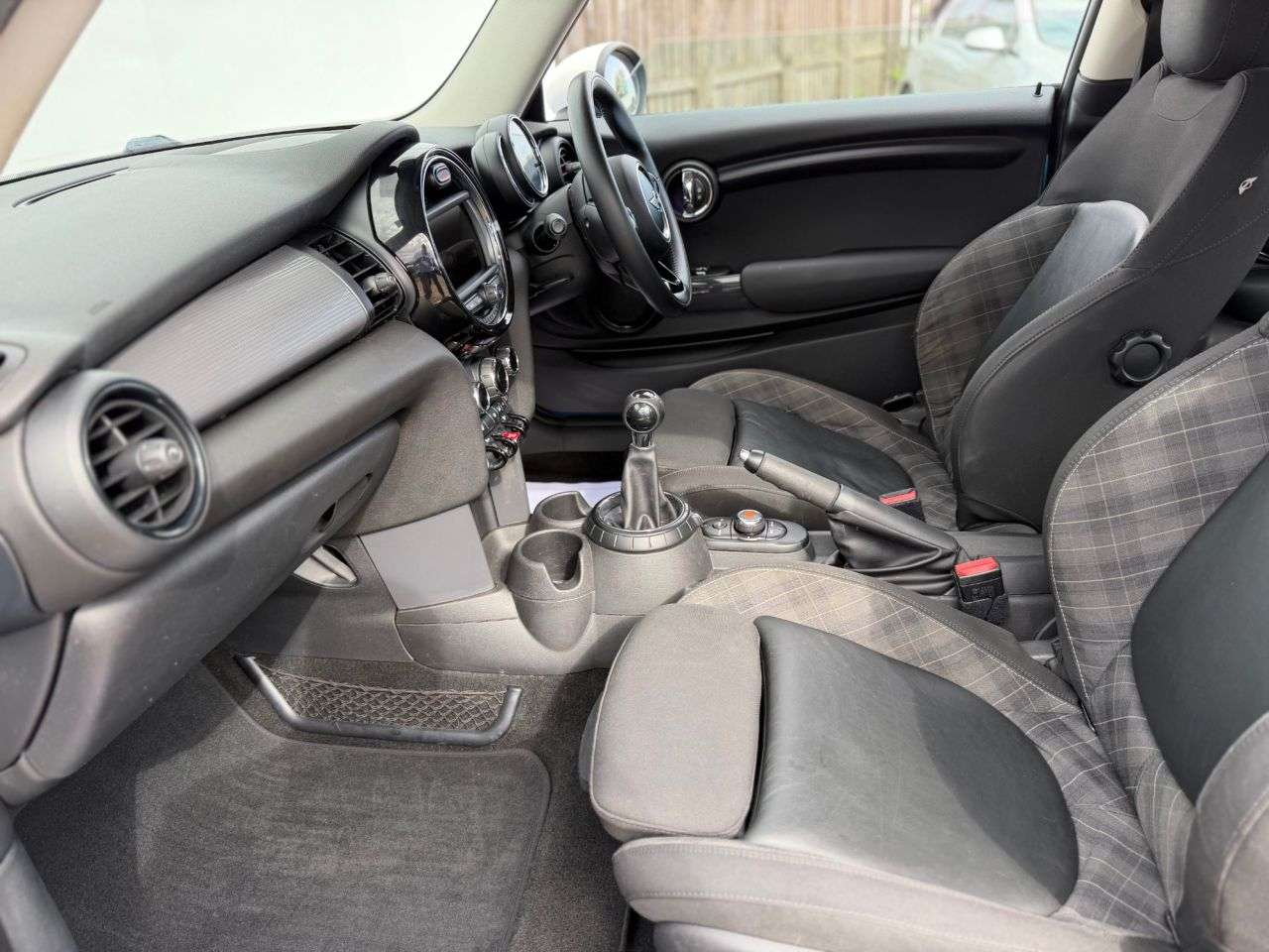 2015 MINI HATCH 2015 MINI HATCH
