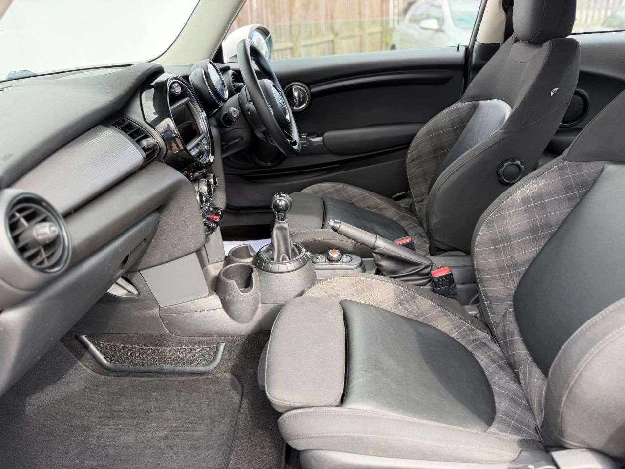 2015 MINI HATCH 2015 MINI HATCH