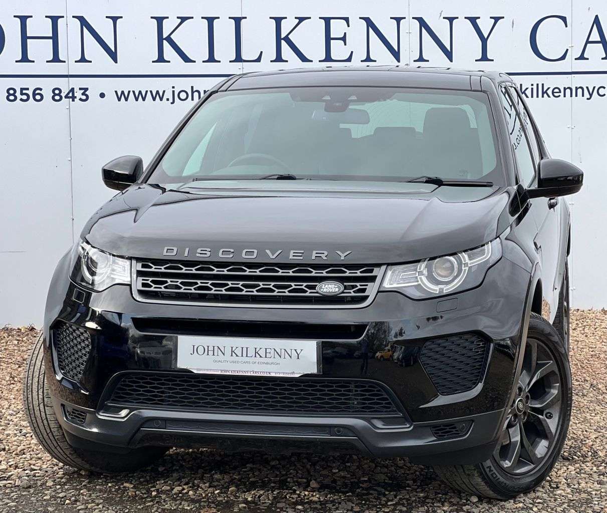 A 2019 LAND ROVER DISCOVERY SPORT 2.0 TD4 Landmark SUV 5dr Diesel Auto 4WD Euro 6 (s/s) (180 ps) A 2019 LAND ROVER DISCOVERY SPORT 2.0 TD4 Landmark SUV 5dr Diesel Auto 4WD Euro 6 (s/s) (180 ps)