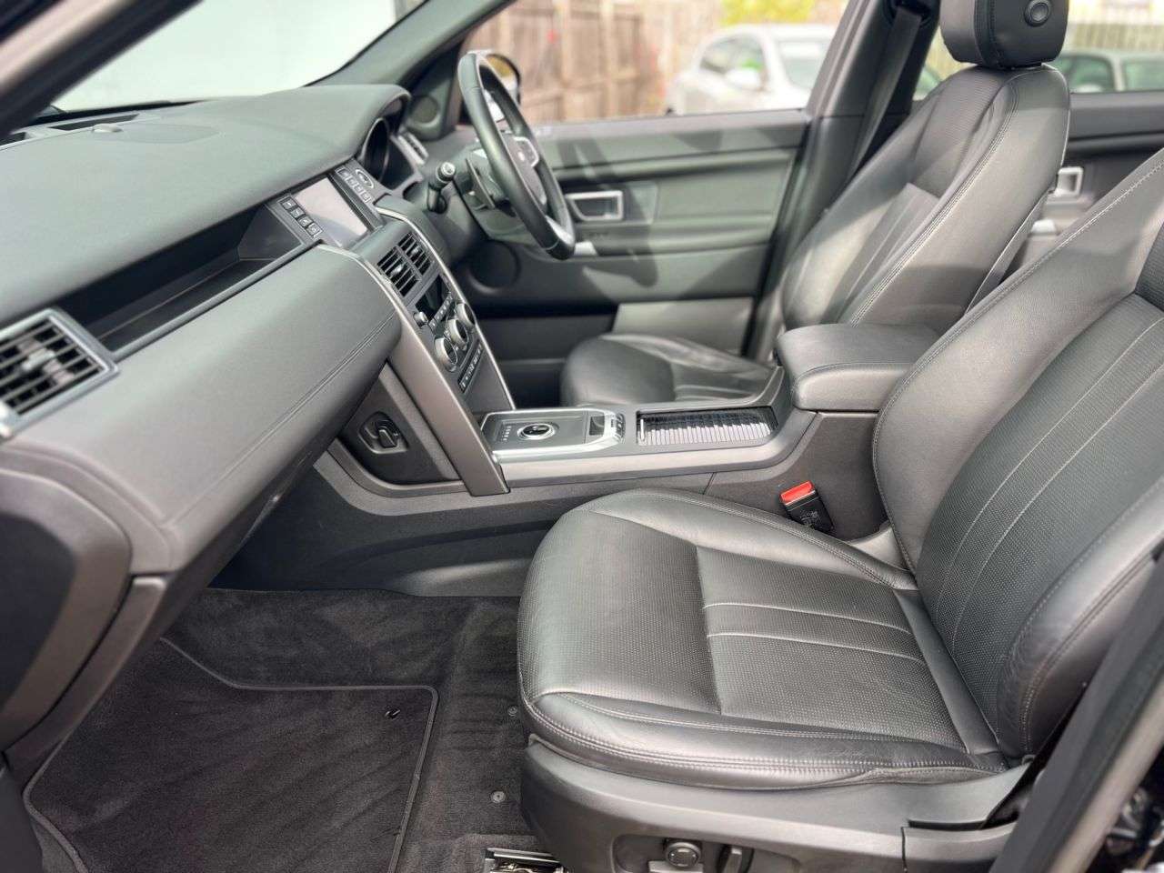 2018 LAND ROVER DISCOVERY SPORT 2018 LAND ROVER DISCOVERY SPORT