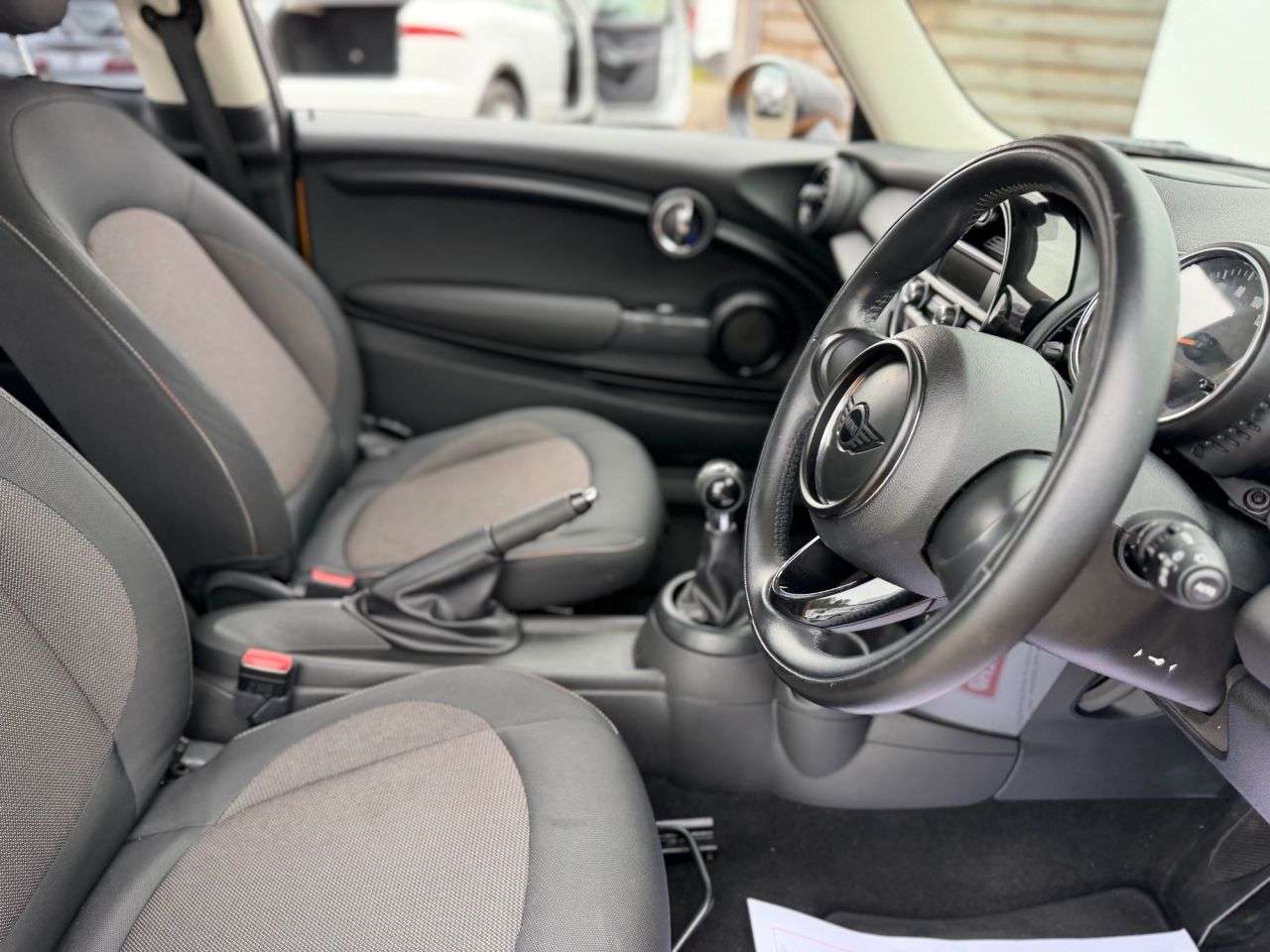 2015 MINI HATCH 2015 MINI HATCH
