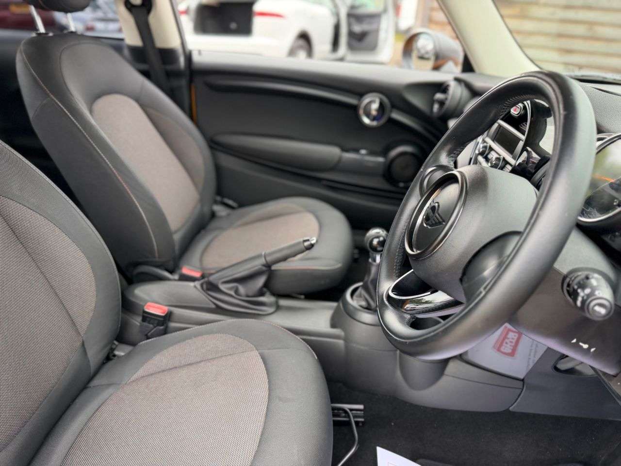 2015 MINI HATCH 2015 MINI HATCH