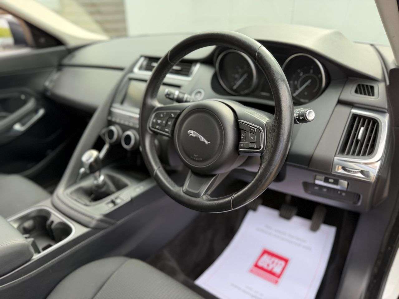 2018 JAGUAR E-PACE 2018 JAGUAR E-PACE