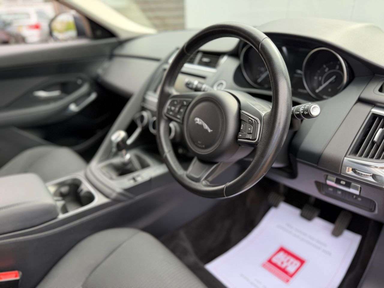 2018 JAGUAR E-PACE 2018 JAGUAR E-PACE