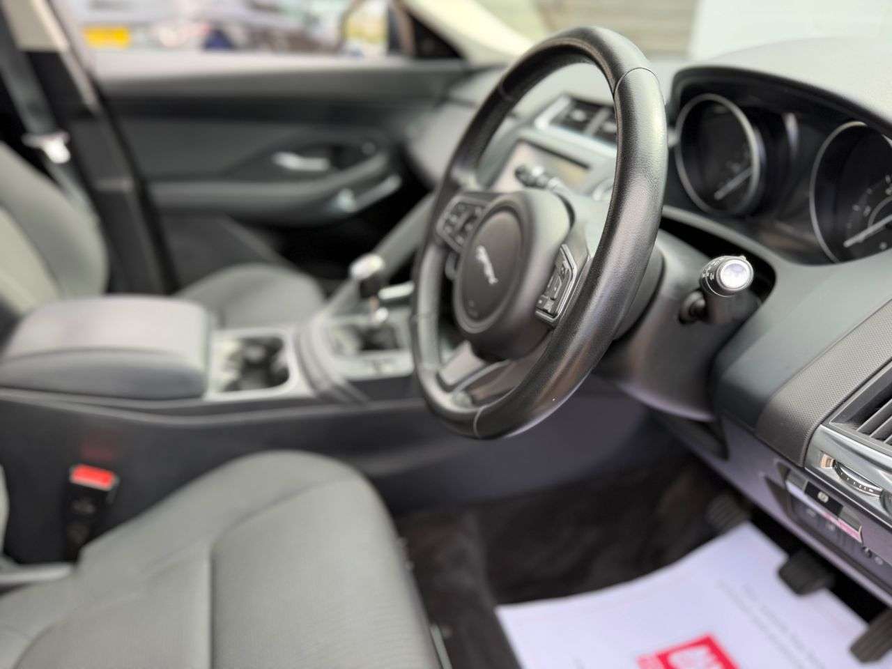 2018 JAGUAR E-PACE 2018 JAGUAR E-PACE