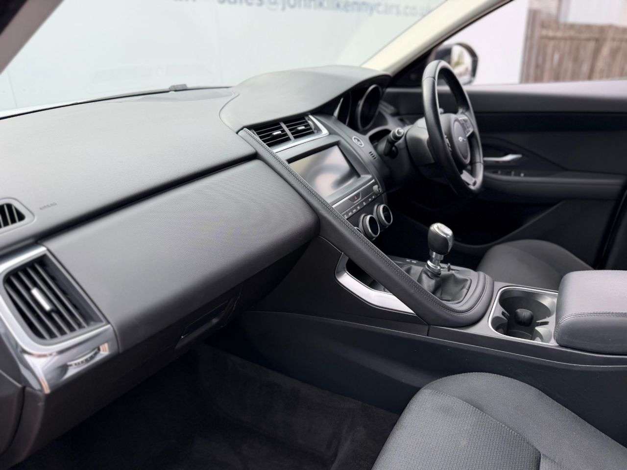 2018 JAGUAR E-PACE 2018 JAGUAR E-PACE