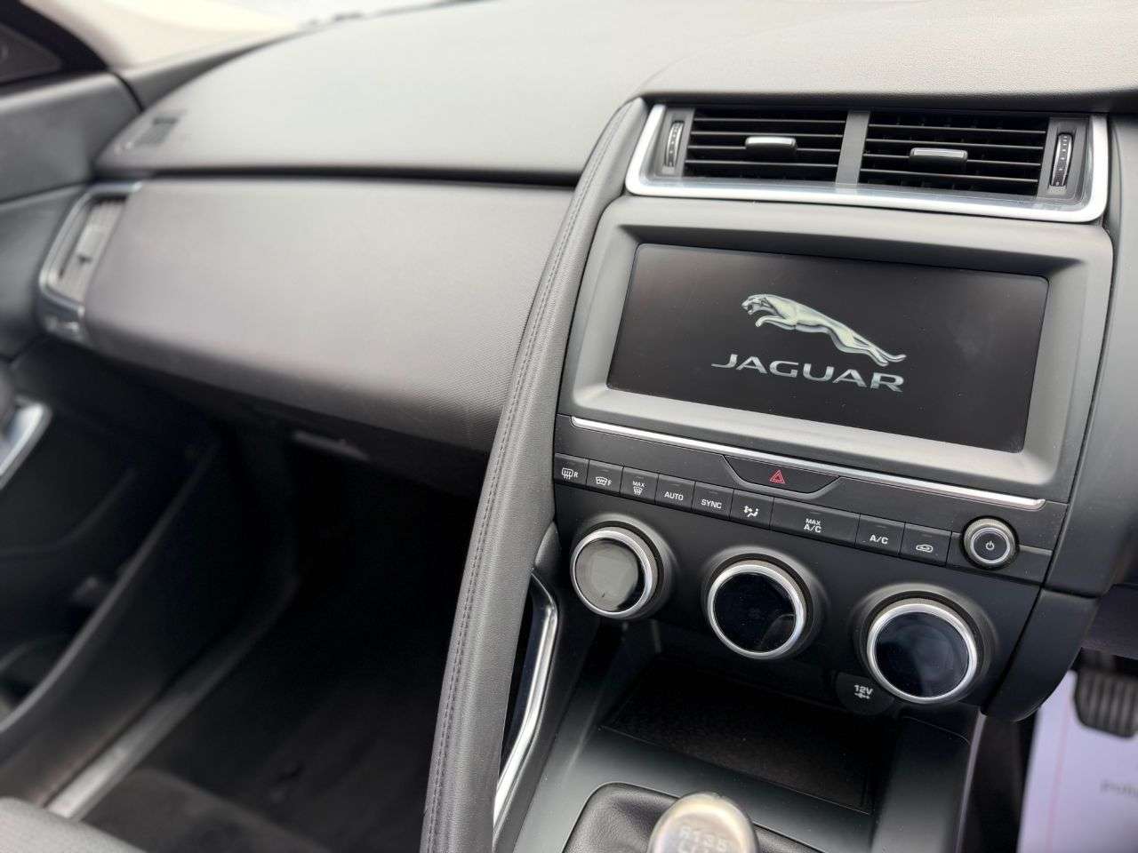 2018 JAGUAR E-PACE 2018 JAGUAR E-PACE