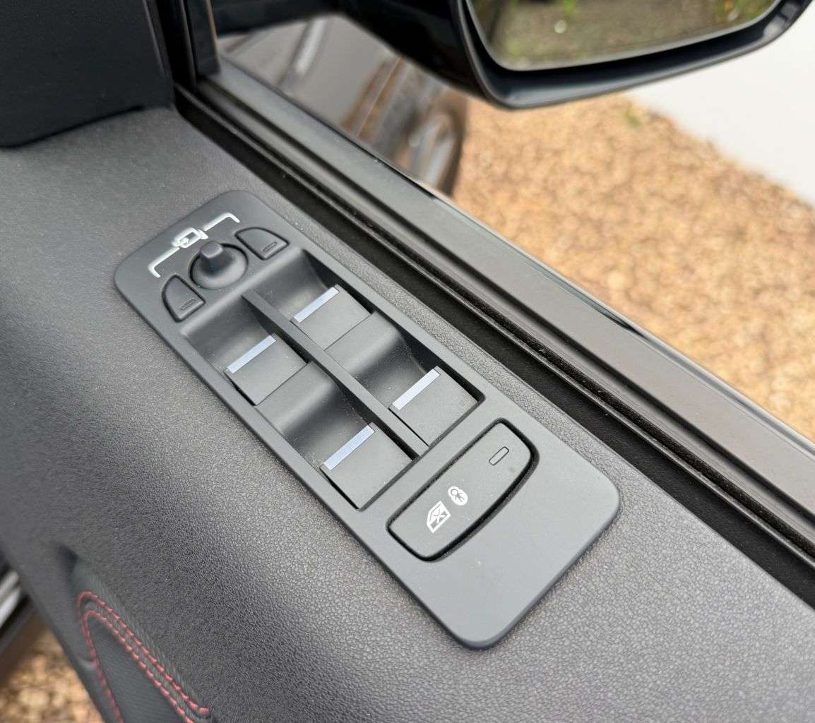 2021 LAND ROVER DISCOVERY SPORT 2021 LAND ROVER DISCOVERY SPORT