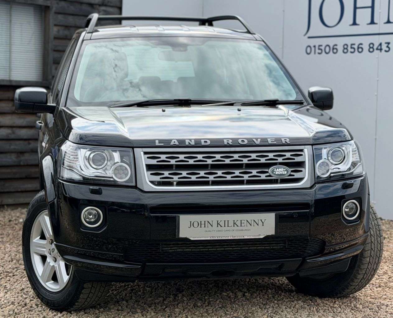 A 2014 LAND ROVER FREELANDER 2 2.2 TD4 GS SUV 5dr Diesel Manual 4WD Euro 5 (s/s) (150 ps) A 2014 LAND ROVER FREELANDER 2 2.2 TD4 GS SUV 5dr Diesel Manual 4WD Euro 5 (s/s) (150 ps)
