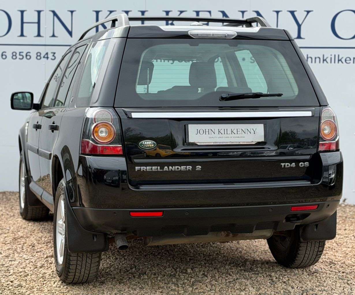 A 2014 LAND ROVER FREELANDER 2 2.2 TD4 GS SUV 5dr Diesel Manual 4WD Euro 5 (s/s) (150 ps) A 2014 LAND ROVER FREELANDER 2 2.2 TD4 GS SUV 5dr Diesel Manual 4WD Euro 5 (s/s) (150 ps)