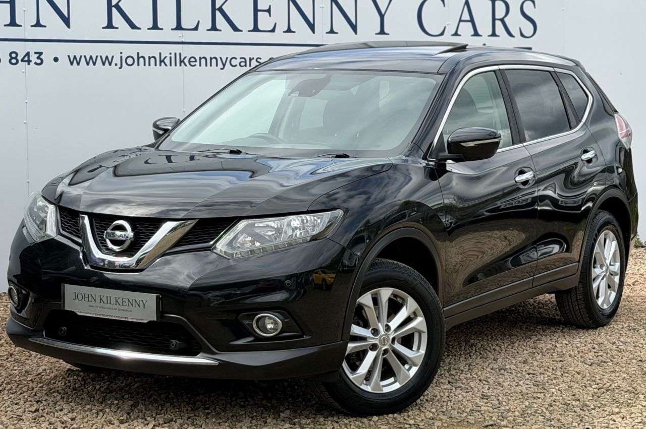 A 2017 NISSAN X-TRAIL 1.6 dCi Acenta SUV 5dr Diesel XTRON Euro 6 (s/s) (130 ps) A 2017 NISSAN X-TRAIL 1.6 dCi Acenta SUV 5dr Diesel XTRON Euro 6 (s/s) (130 ps)