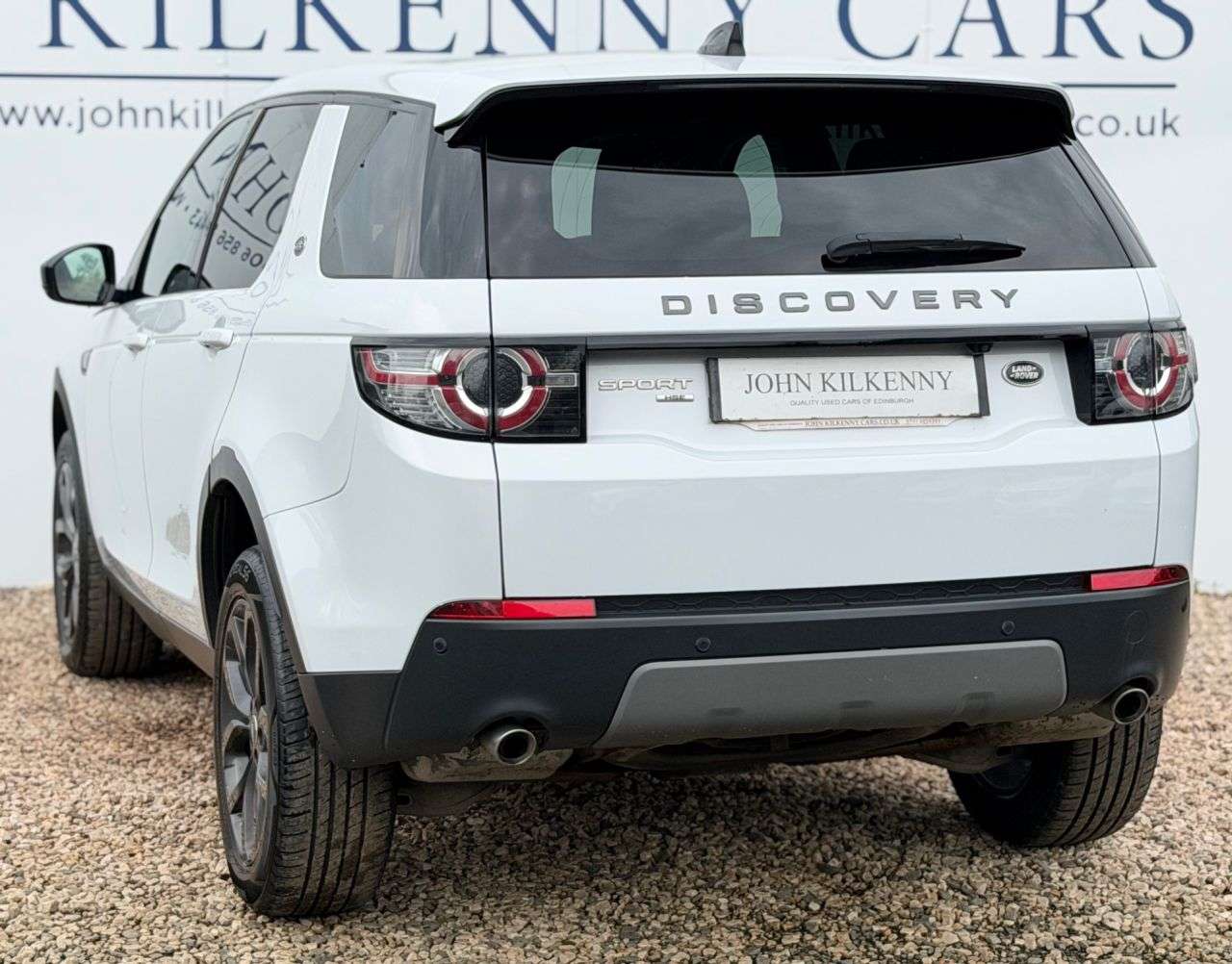 A 2019 LAND ROVER DISCOVERY SPORT 2.0 TD4 Landmark SUV 5dr Diesel Auto 4WD Euro 6 (s/s) (180 ps) A 2019 LAND ROVER DISCOVERY SPORT 2.0 TD4 Landmark SUV 5dr Diesel Auto 4WD Euro 6 (s/s) (180 ps)