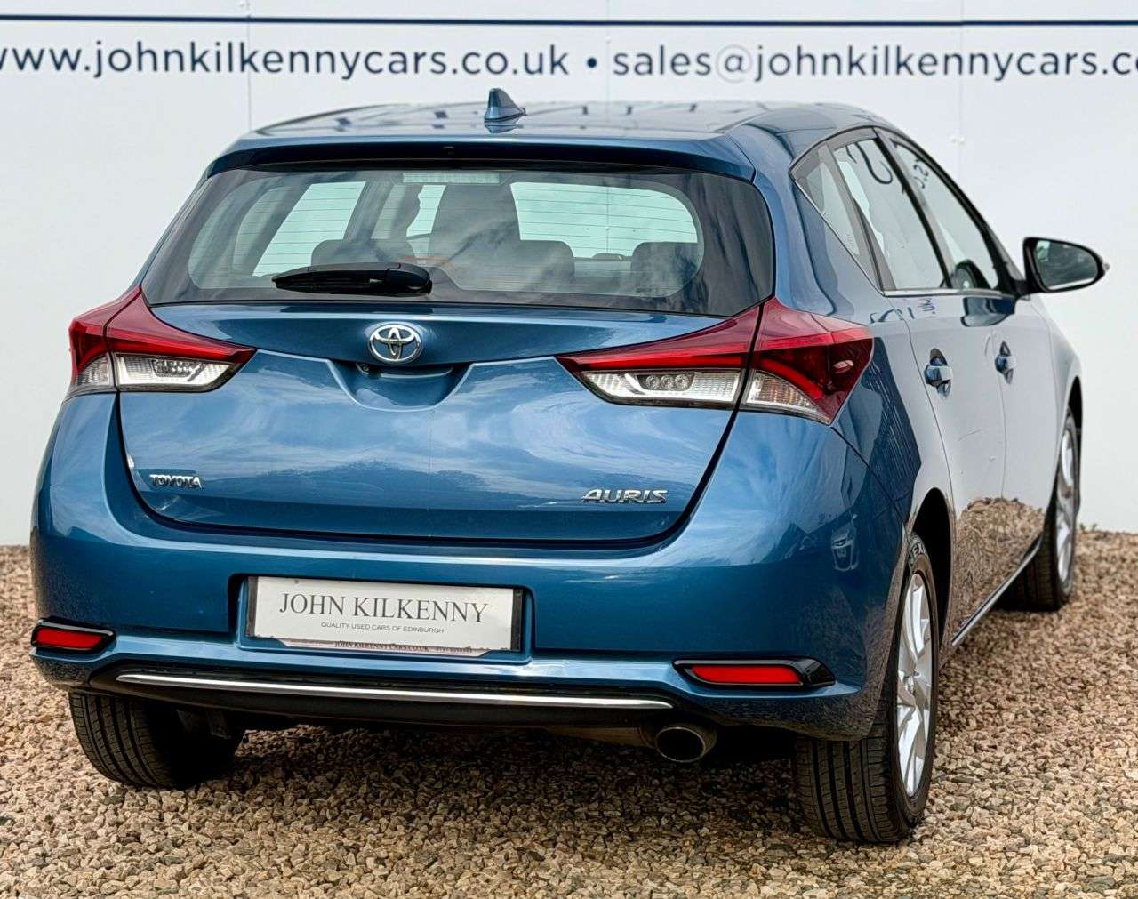 2017 TOYOTA AURIS 2017 TOYOTA AURIS