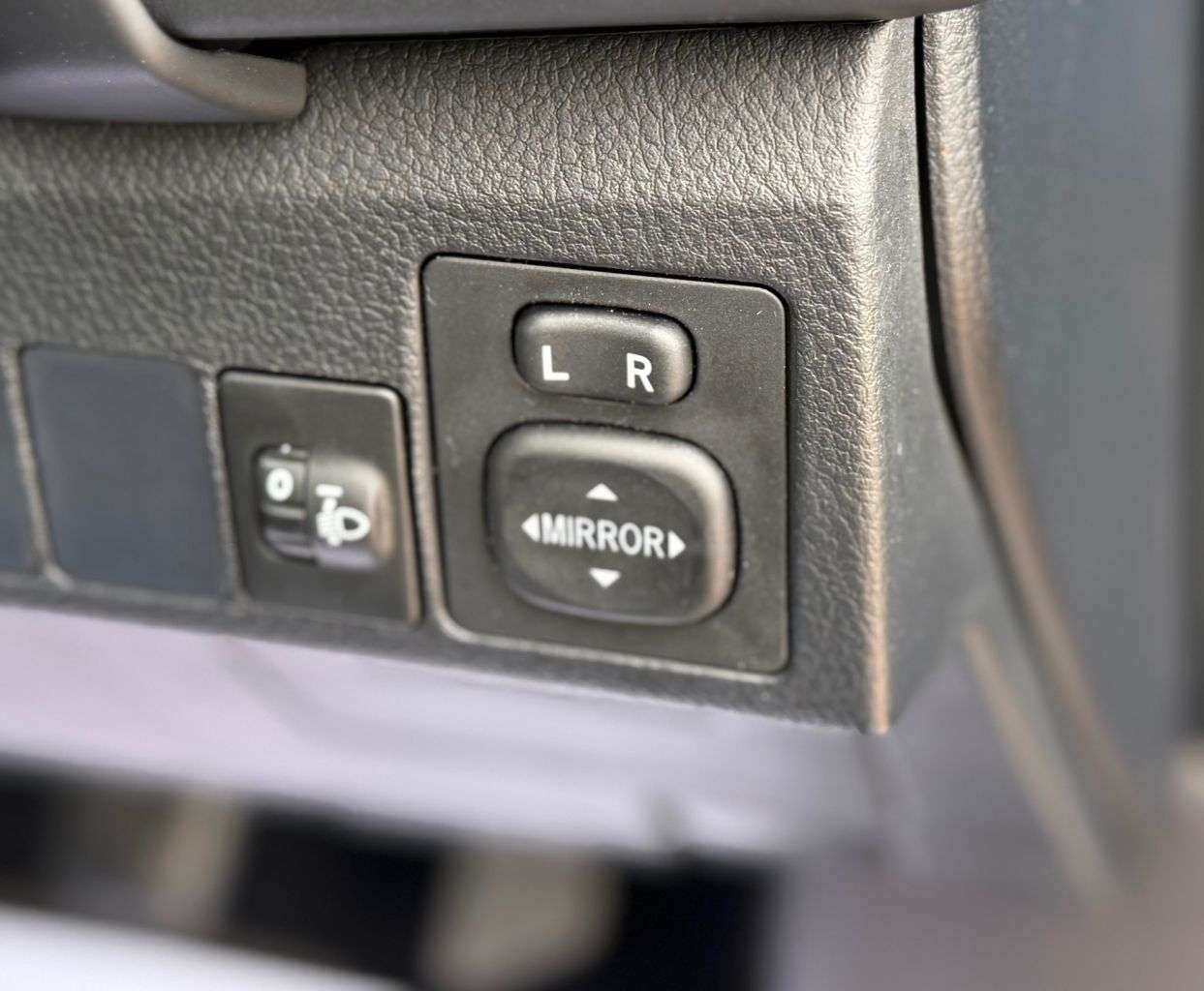 2017 TOYOTA AURIS 2017 TOYOTA AURIS