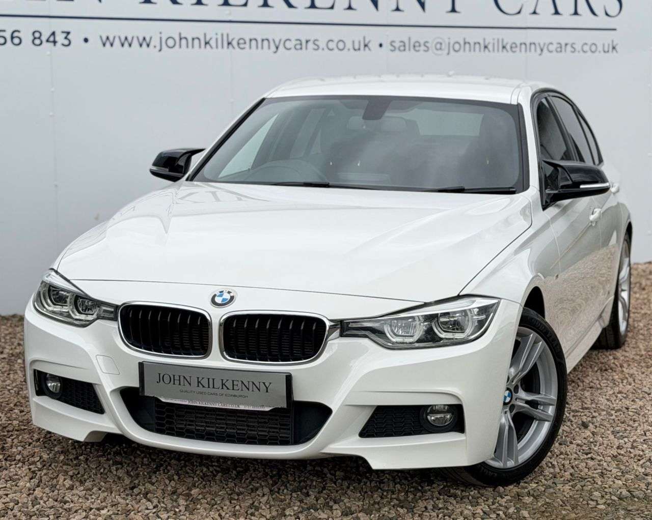 A 2016 BMW 3 SERIES 2.0 320d M Sport Saloon 4dr Diesel Auto Euro 6 (s/s) (190 ps) A 2016 BMW 3 SERIES 2.0 320d M Sport Saloon 4dr Diesel Auto Euro 6 (s/s) (190 ps)