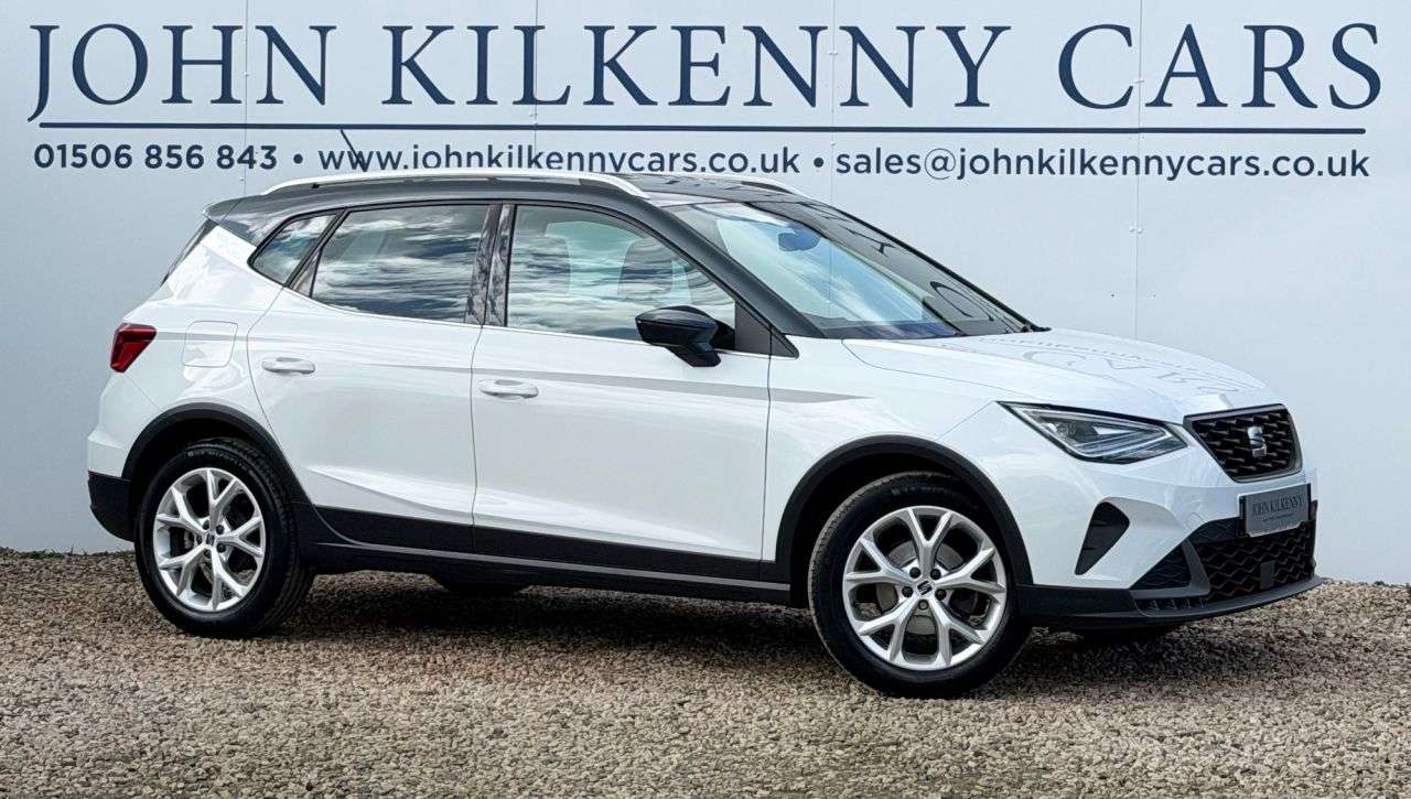 A 2022 SEAT ARONA 1.0 TSI FR SUV 5dr Petrol Manual Euro 6 (s/s) (110 ps) A 2022 SEAT ARONA 1.0 TSI FR SUV 5dr Petrol Manual Euro 6 (s/s) (110 ps)