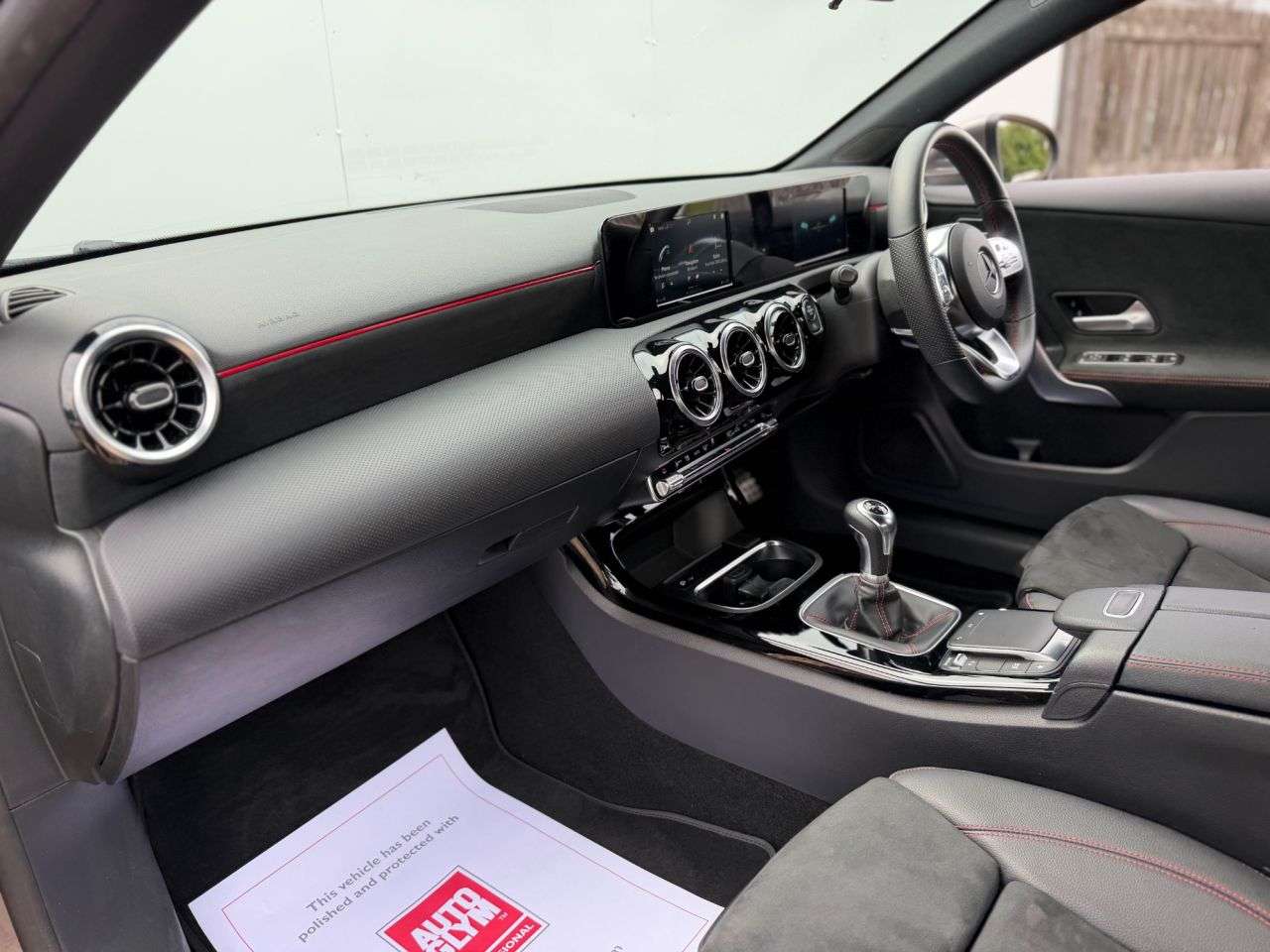 2021 MERCEDES-BENZ A-CLASS 2021 MERCEDES-BENZ A-CLASS